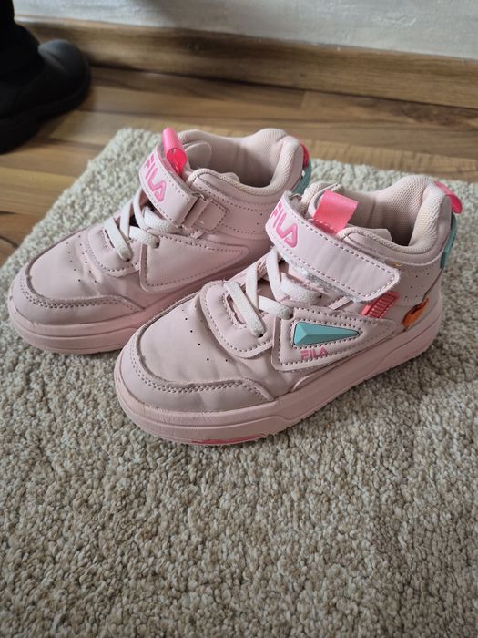 Adidasi fila marimea 30