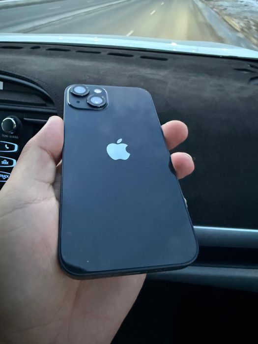 iPhone 13 / 128 gb (в идеальном состоянии)