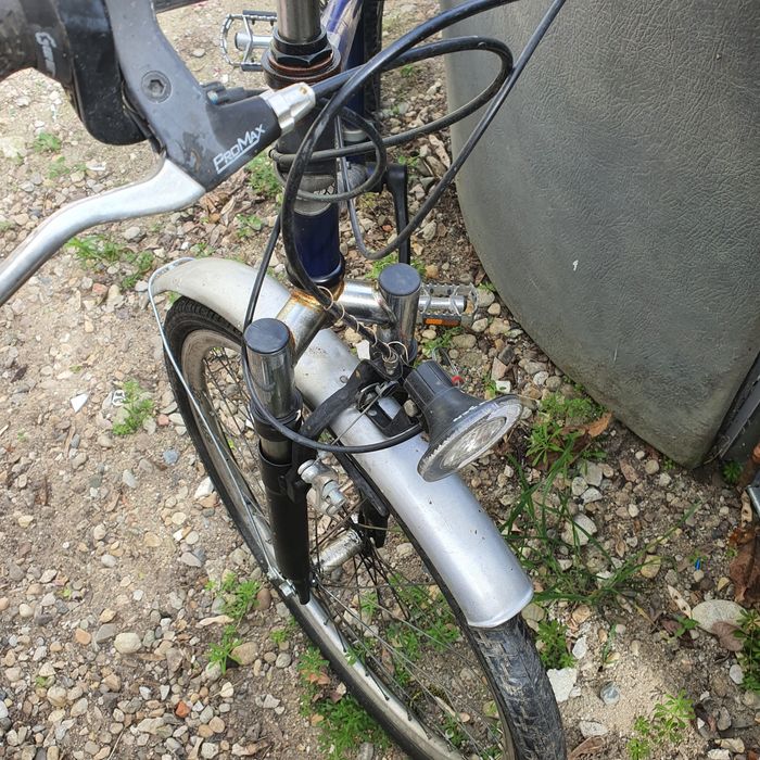 Vând biciclete și diverse.