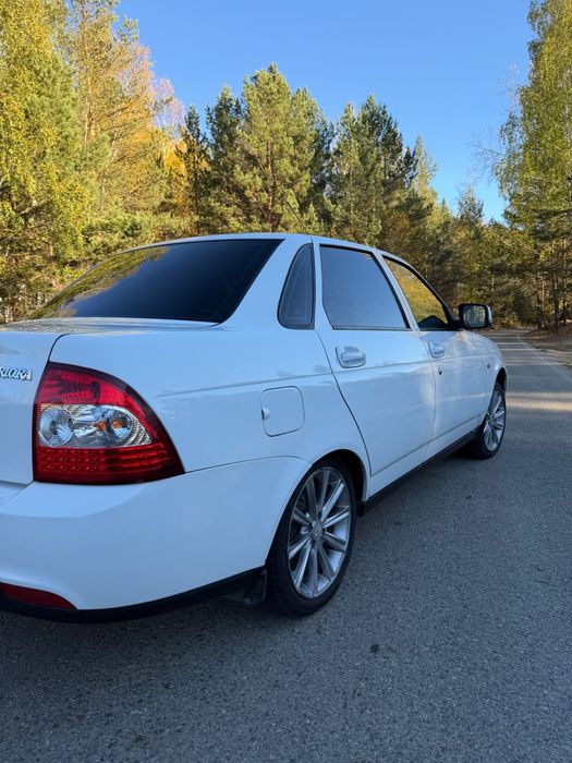 Lada priora luxe