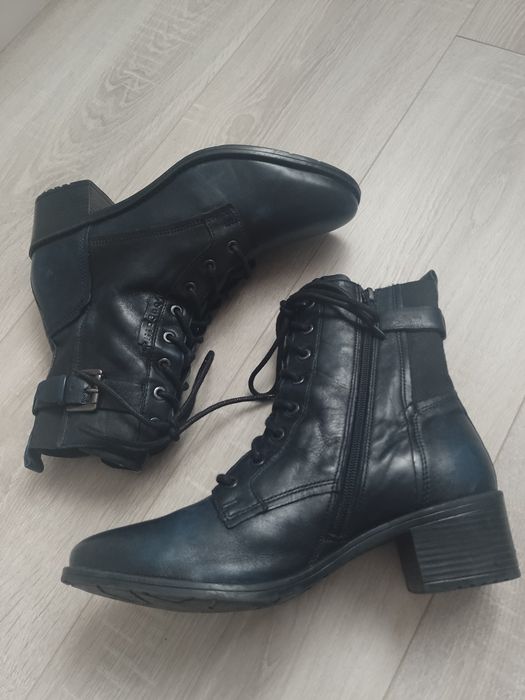 Ghete de piele Bugatti