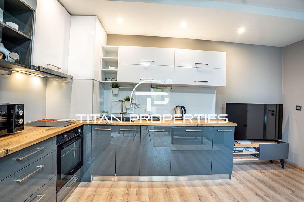 ЧИСТО НОВ! Двустаен апартамент под наем в жк. Христо Смирненски