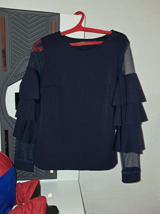 Продаются кофточка сапоги