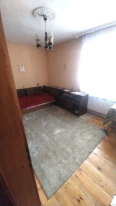 3-стаен в Благоевград, област-гр.Гоце Делчев площ 120 цена 200