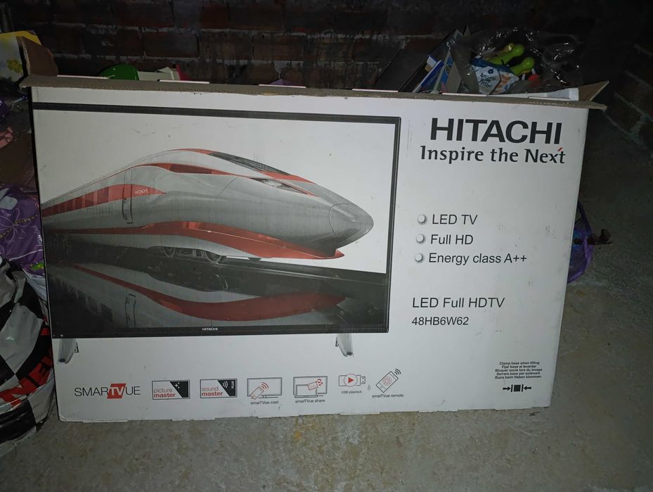 Продавам телевизор Хитачи
