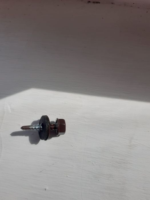 tabla cutata vopsita