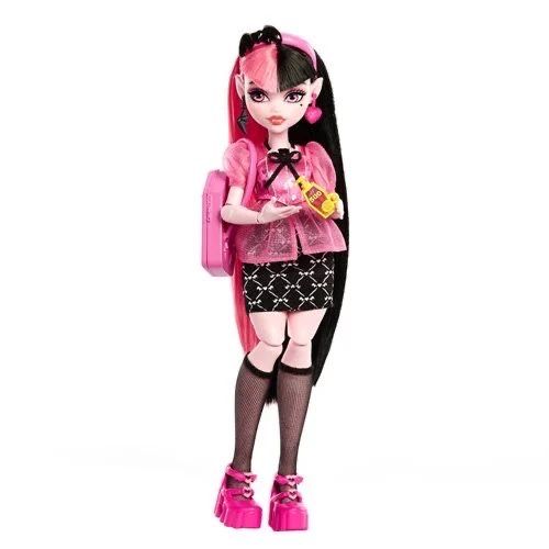 Draculaura Day Out