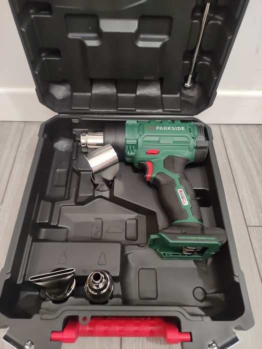 Suflanta cu aer cald parkside pe baterie de 20 V