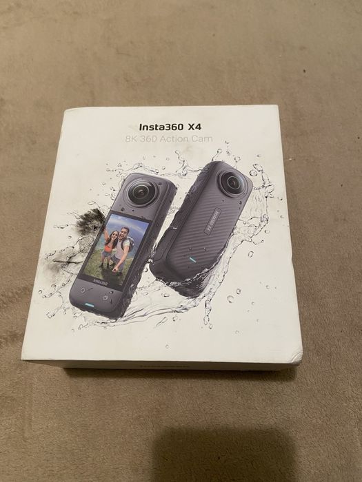 Экшен камера Insta360 x4