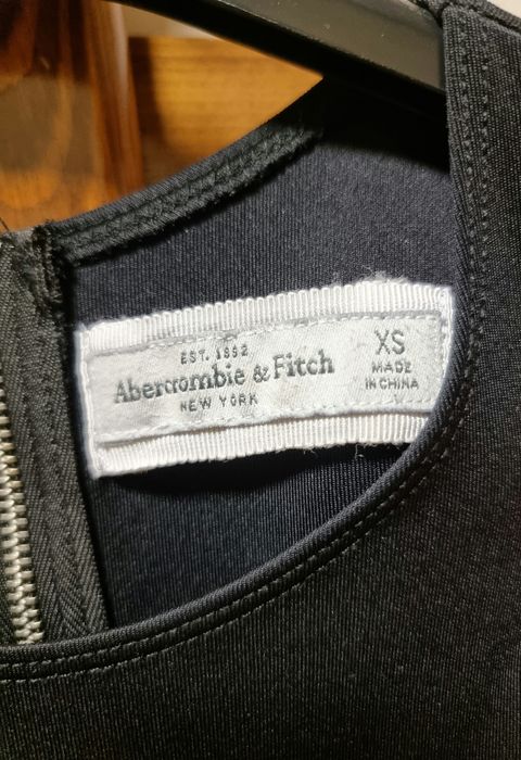 Черна къса рокля - Abercrombie & Fitch