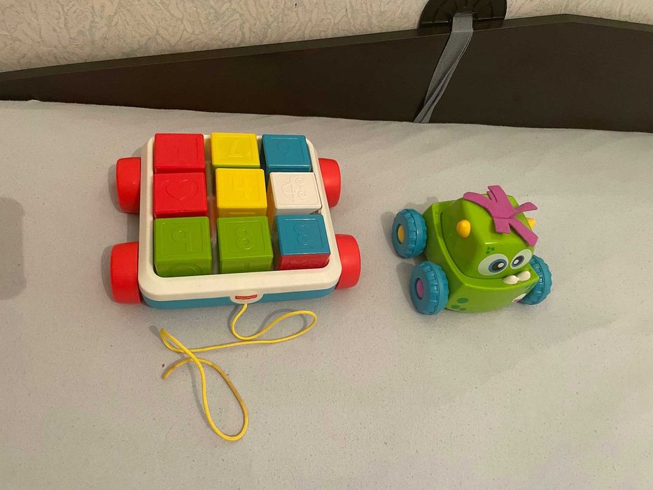 Бебешки пъзели и играчки