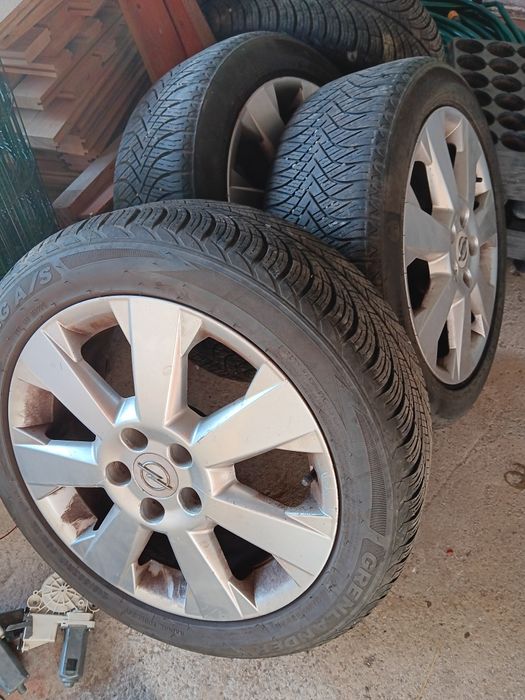 Jante aluminiu cu cauciucuri Opel Vectra