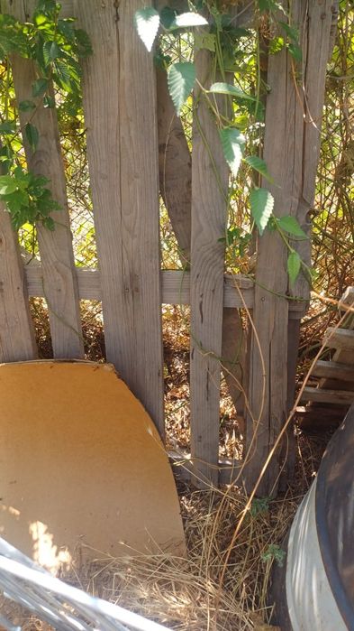 Поддоны ,палеты  осталось 8 штук