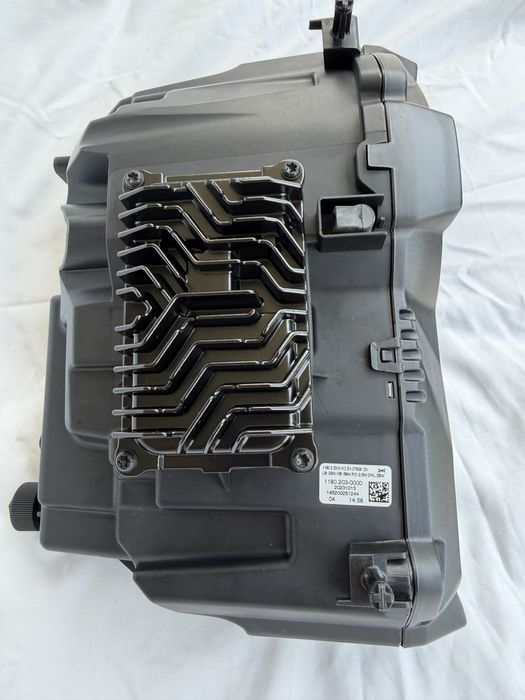 Продавам Фар BMW R1250gs 2021-