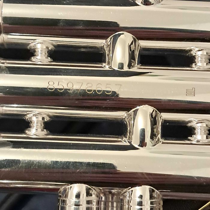 trompeta bach stradivariua