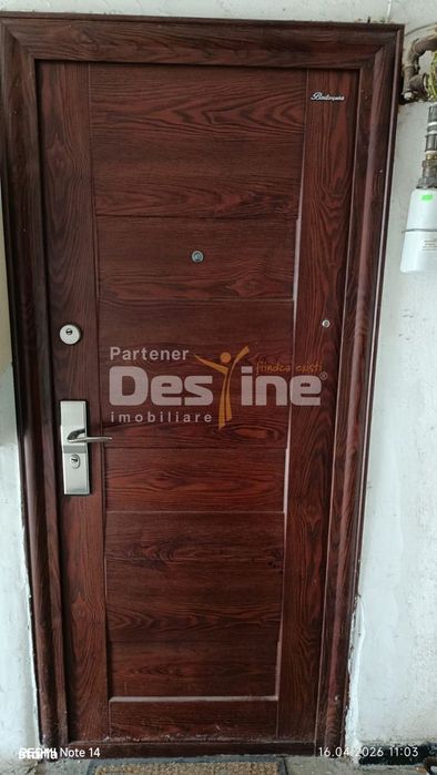 Apartament 2 camere, semidecomandat, Slobozia