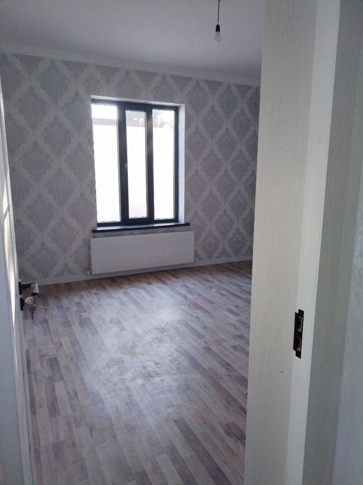 Uy sotiladi obmen bor