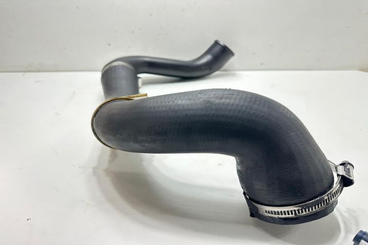 Furtun intercooler 12z04019 Land Rover Freelander a 2-a generatie