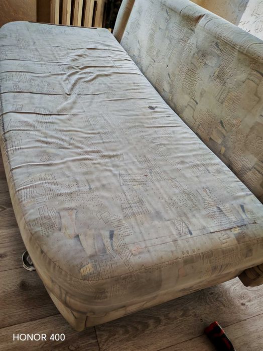 Продам диван раскладывается
