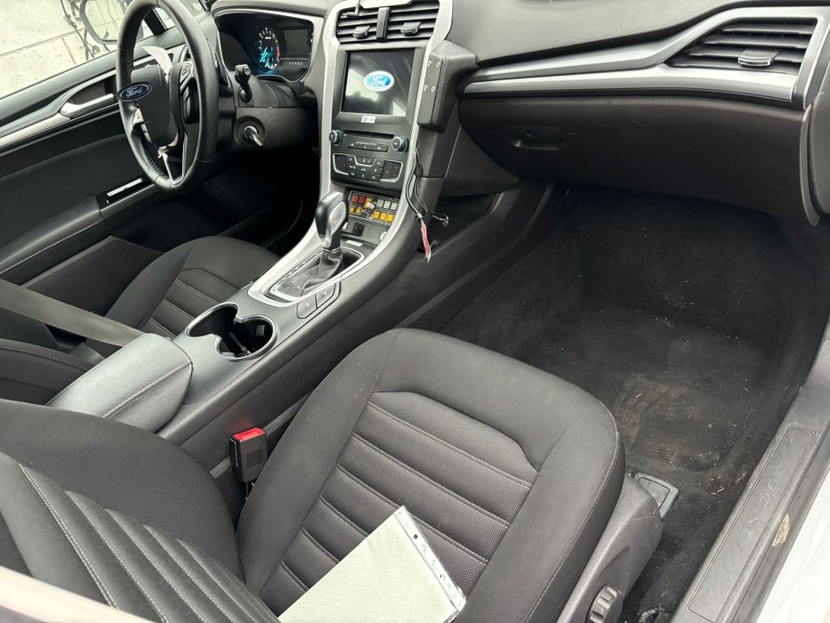 Navigație sync 3 oglinzi cu bliss radar acc etc ford mondeo mk5