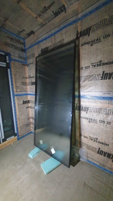 Троен стъклопакет (Ка-бяло-4 сезона)