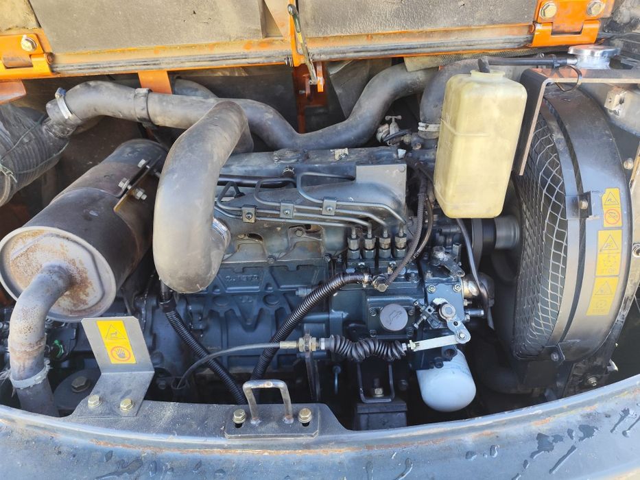 Excavator hitachi z axis 50