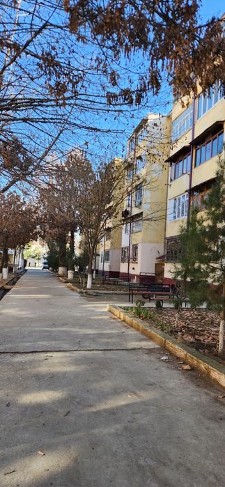 Срочно продается 2 ком.. квартира Саттепо