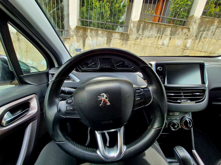 Peugeot 2008 hdi