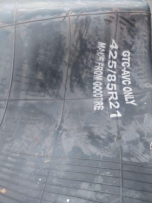 Продам шины на камаз