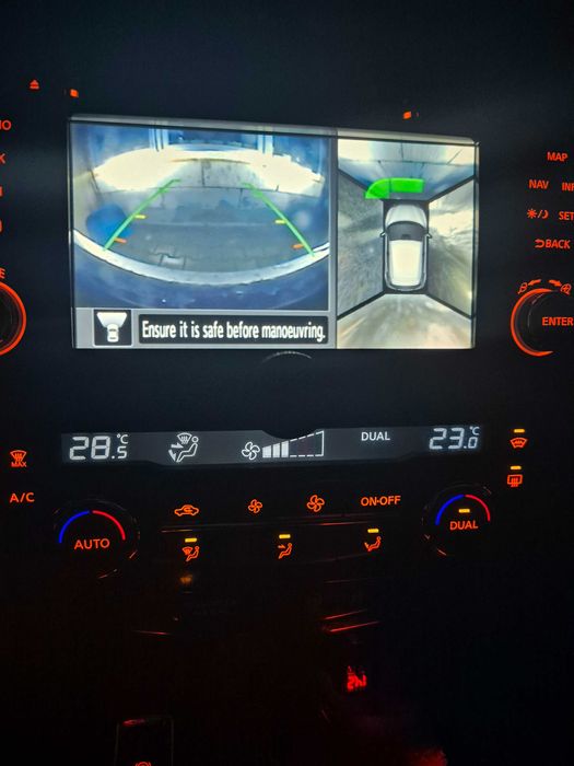 Nissan Qashqai 1,5 DCI, 110 CP, echipare TEKNA