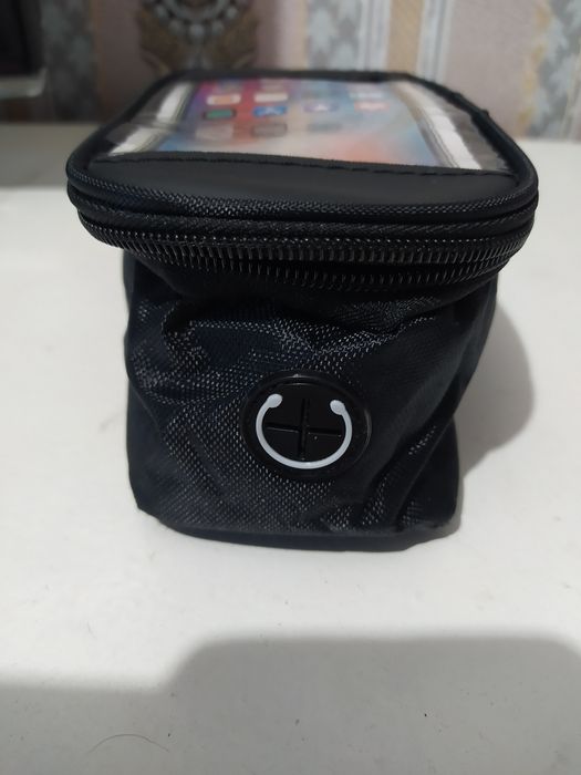 Чехол сумочка под телефон на велосипед