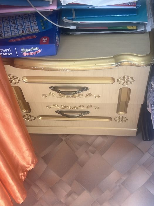 кровать  для  спальной