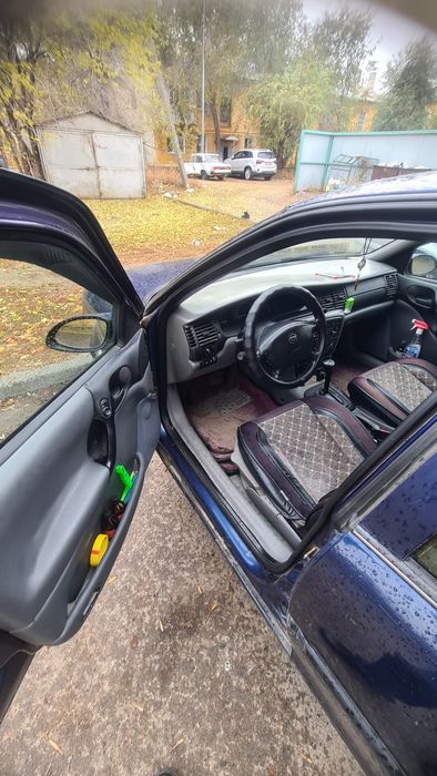 Продам опель вектра б, автомат