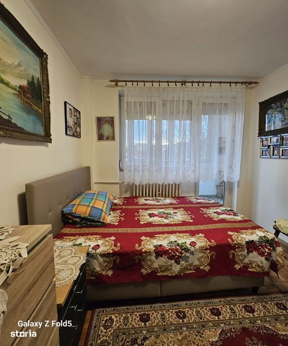 Apartament 2 camere – Str.  Splaiul Crisanei – 200 €/lună