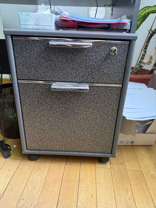 Mobilier birou Second Hand