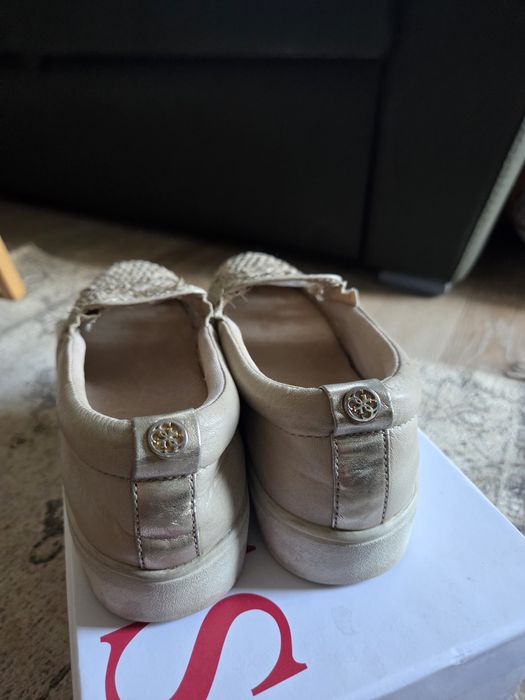 Обувки Guess еспадрили