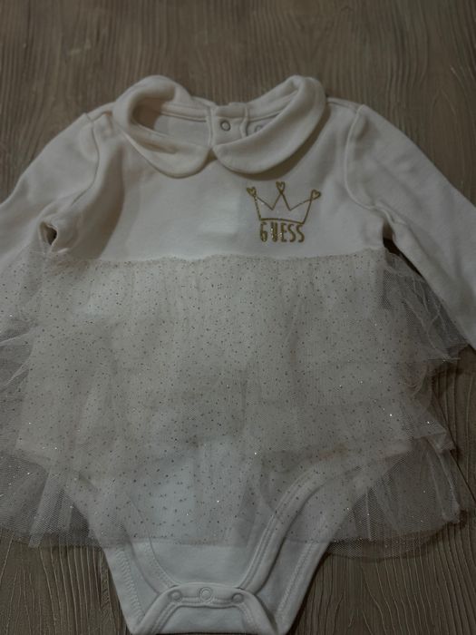 Рокля за бебе Guess