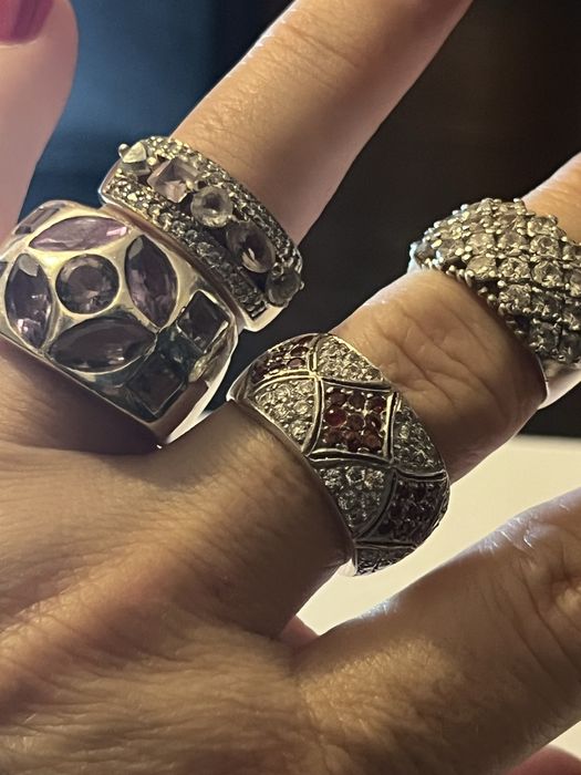 Inele de argint cu pietre naturale