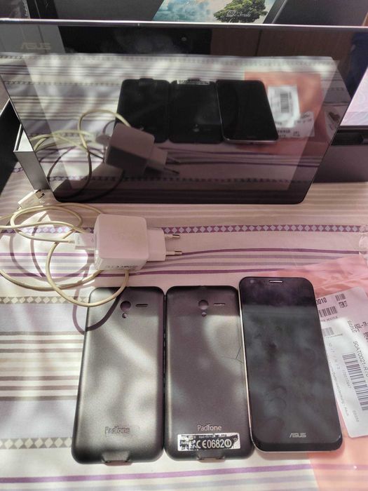 Сет Asus Padfone 2 и Pad station за части