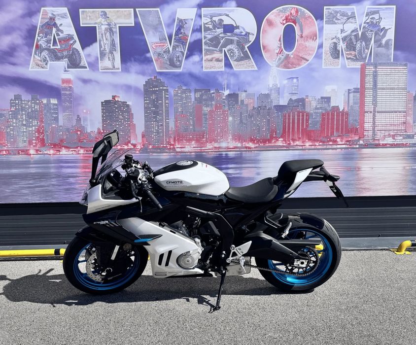 CF Moto 675 SR-R
