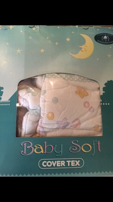 Червени кадифе възглавници Ikea/Камбанка/Disney;завивка/чаршаф бебе