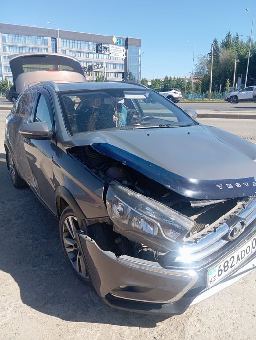 Продам Лада веста кросс