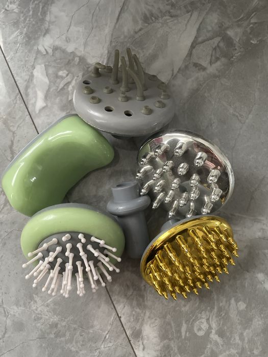 Электромассажер, ручной, с насадками