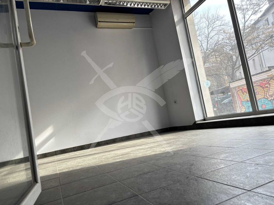 Продава се Магазин в София, Център - 87 кв.м за 2184 €/кв.м - Снимка #3