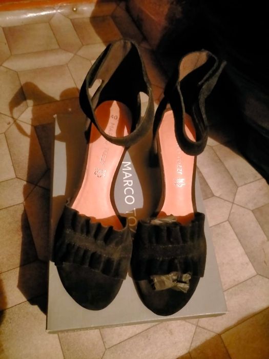 Продам туфли (40 размер)