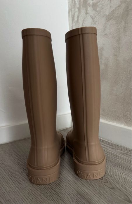 Cizme Chanel de cauciuc