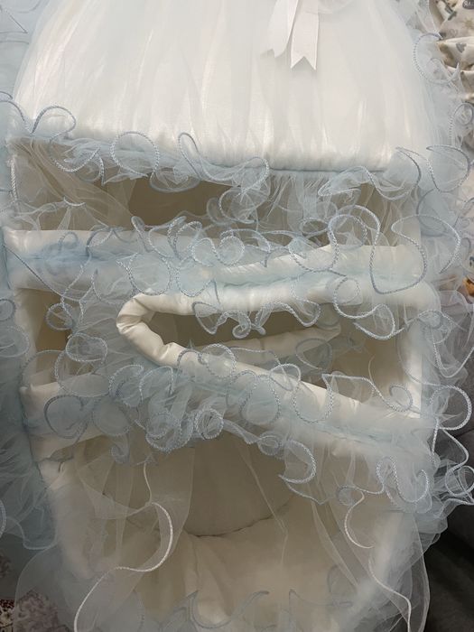 Продам кокон корзину для выписки малыша