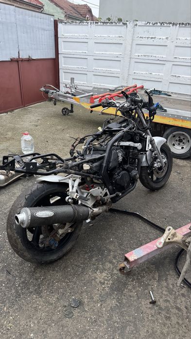 Yamaha FZS 600 FAZER