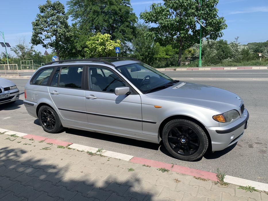 Bmw seria 3, anul 2003 facelift culoare gri