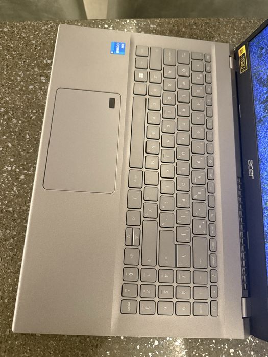 Acer Aspire RTX 2050 intel i5-1240p